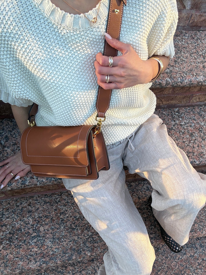 The AALLYN Mother’s Day Gift Guide